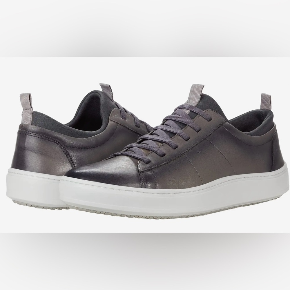 Martin Dingman
Cameron Sneaker